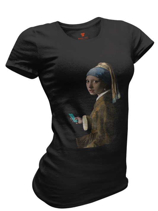 Girl with a smart phone Premium Fitted T-shirt