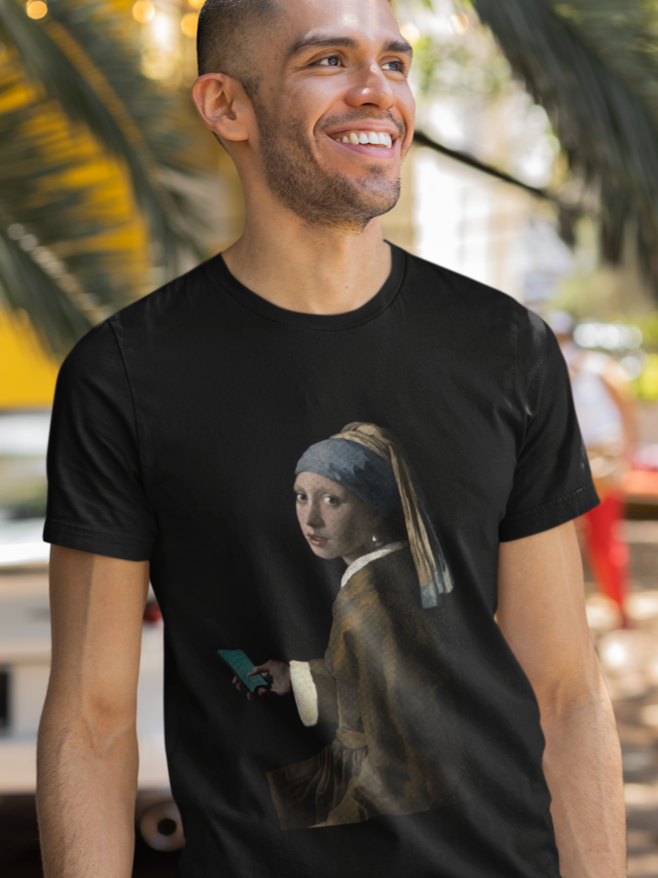 Girl with a smart phone Premium Fitted T-shirt
